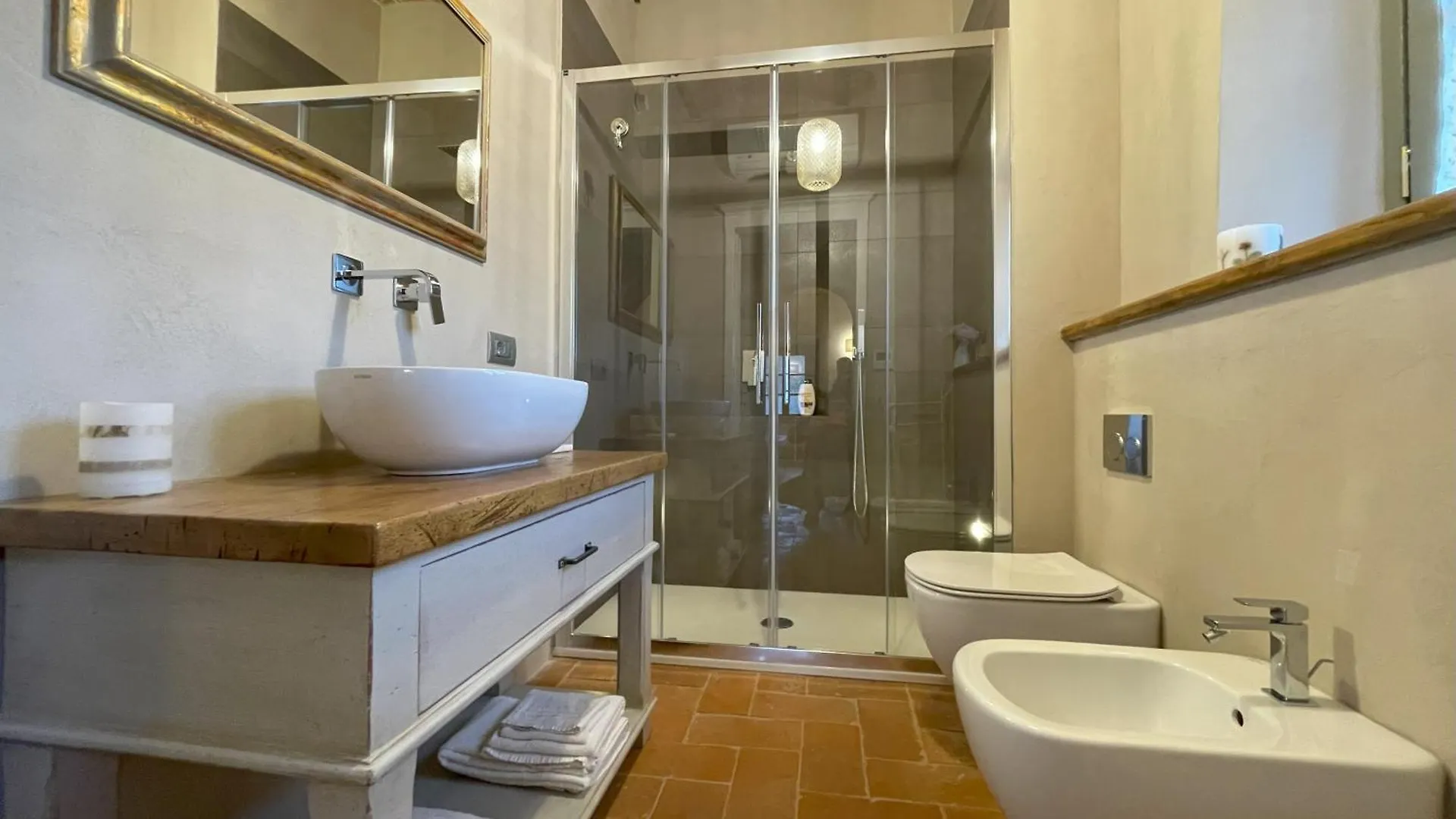 Podere Montaione Volterra Agroturismo