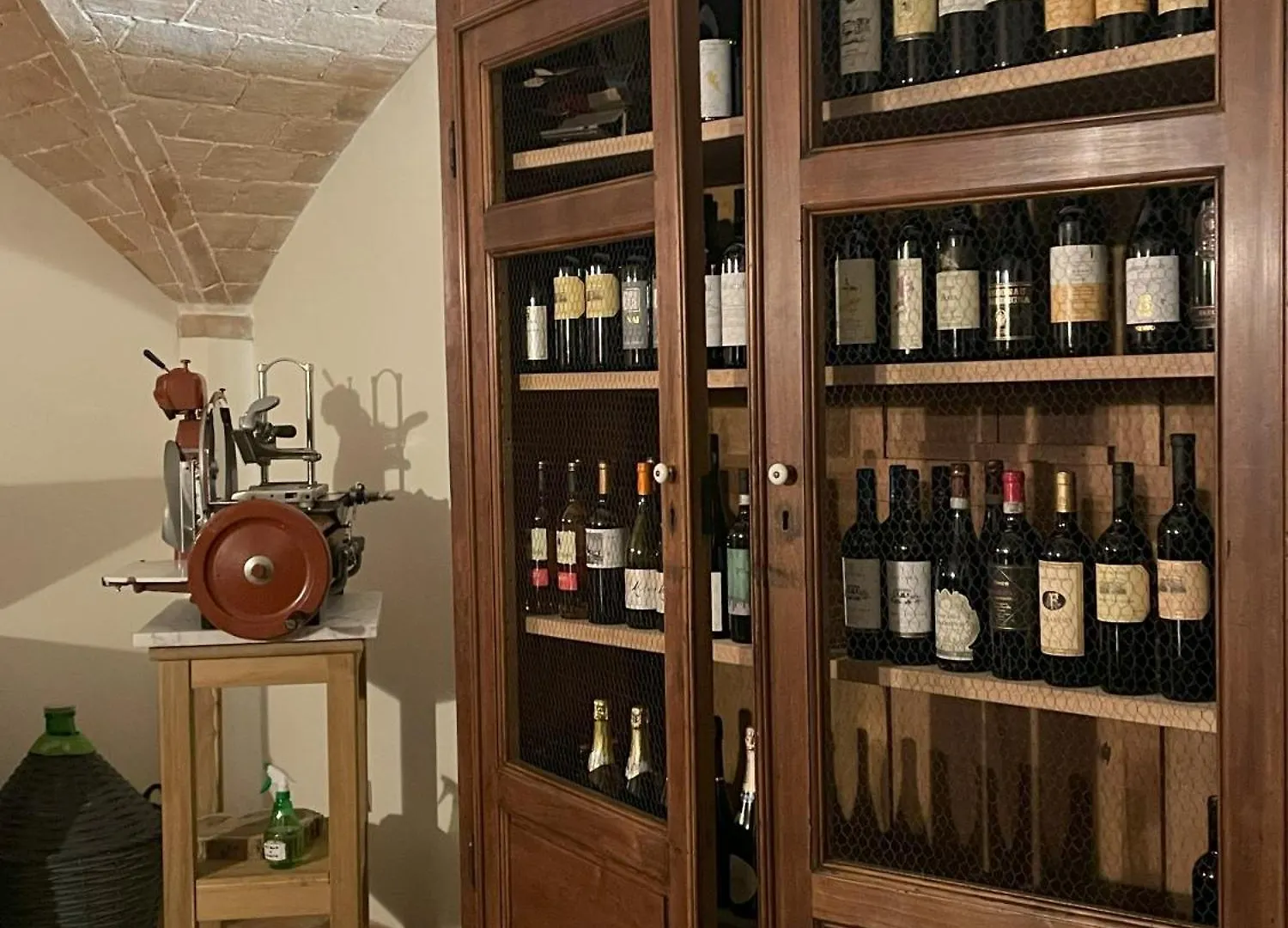 Podere Montaione Volterra 0*,  Italia